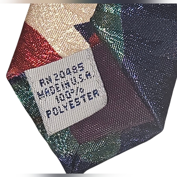 Vintage Towncraft Red and Blue Artistic Necktie Like New Condition - Picture 4 of 5